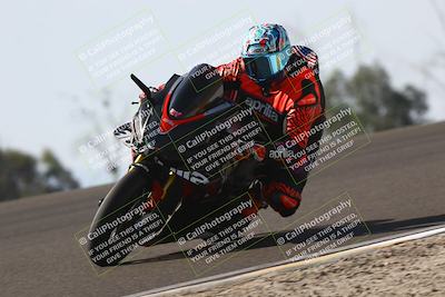 media/Nov-02-2025-Lets Ride (Sun) [[f7a3caa734]]/B Group/1120am (Turn 2 Inside)/